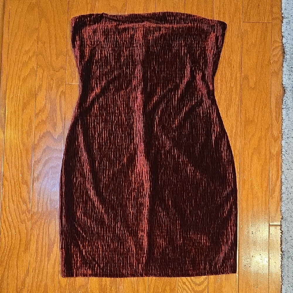 Naked Wardrobe Strapless Velvet Dress Deep Red Size Large
